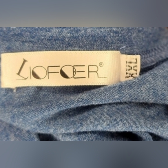 LIOFOER - XXL Blue Women's Top with Striped Sleeves - Picture 3 of 4